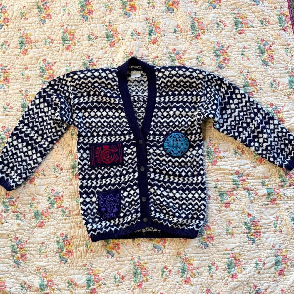 Vintage 80’s Kitty Hawk cardigan w/ shoulder pads